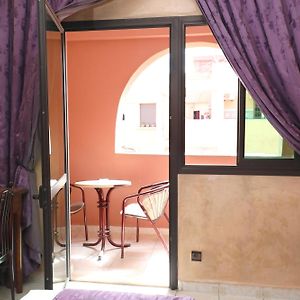 Camera standard con letto king size